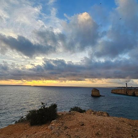 Villa With Beautiful See Views & Spacious Garden Ferragudo  Eksteriør bilde