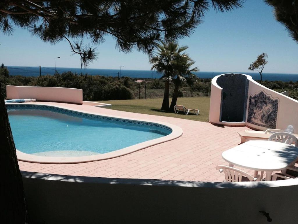 Villa With Beautiful See Views & Spacious Garden Ferragudo  Eksteriør bilde
