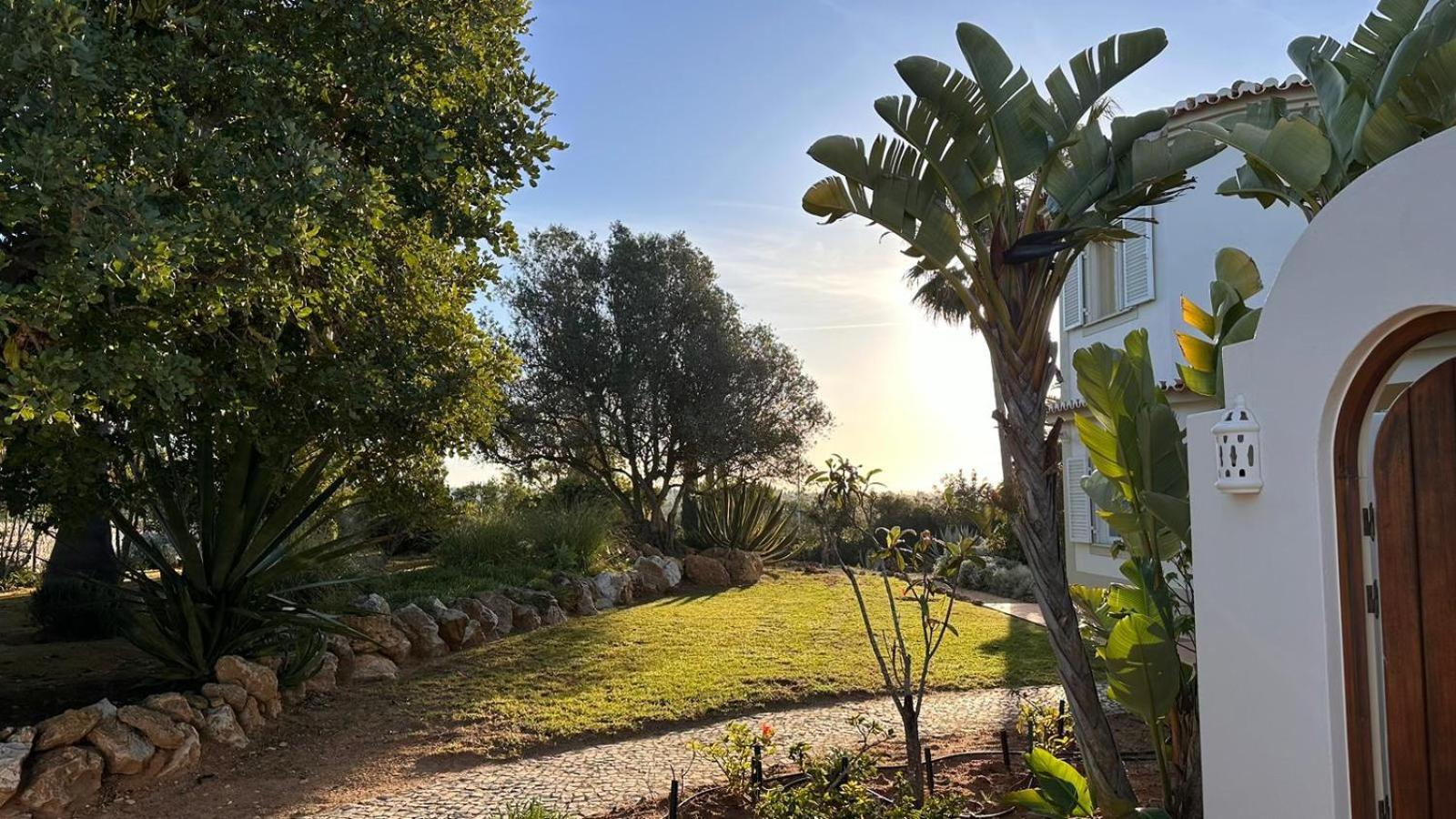 Villa With Beautiful See Views & Spacious Garden Ferragudo  Eksteriør bilde